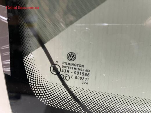 VW Touran 2015- вітрове скло з датчиком, камера 4*