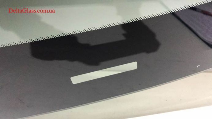 Ford Fiesta МК V 5 D вітрове з місцем під дзеркало, VIN (02-08) FUYAO