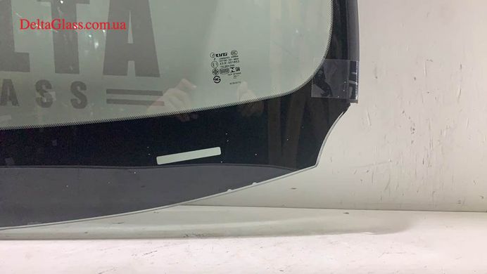 Toyota Raw-4 (2013-) кросовер/Лобовое стекло з камерою та е/о VIN XINYI