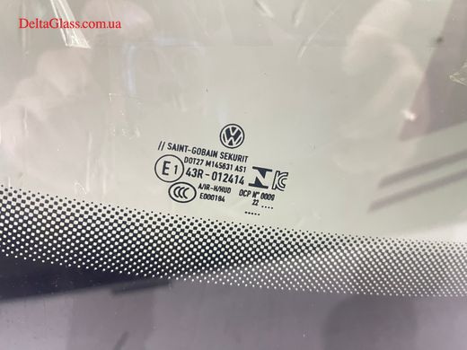 Volkswagen ID4/ID5 (2020-) вітрове скло з датчиком, камера, HUD, е/о