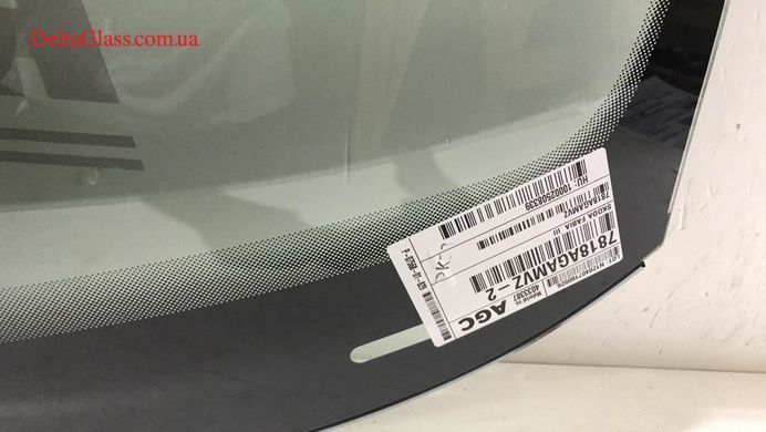 Skoda Fabia (14-) вітрове скло з датчиком AGC
