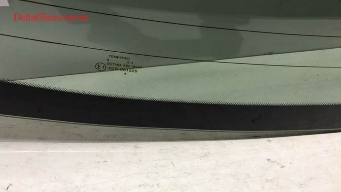 Kia Cerato заднє тильне скло з е/о XINYI