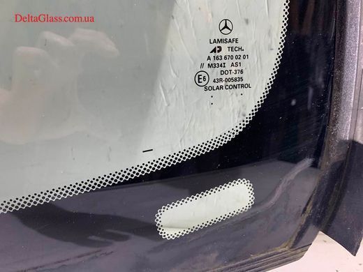 Mercedes W163 ML-Class вітрове скло з кріпленням дзеркала Mercedes+log