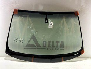 Audi A4 B8 2008-2015 вітрове з датчиком Pilkington