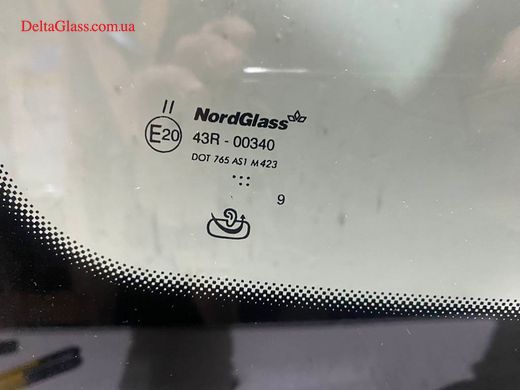 Volkswagen Passat CC 4D вітрове з місцем під датчик дощу (круглий), VI