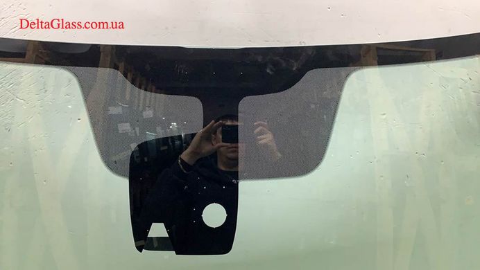 Renault Kadjar 2015- лобове стекло з датчиком та камерою Shuterproof