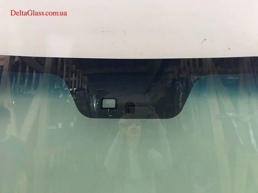 Kia Rio вітрове з місцем під дзеркало, місцем під датчик дощу, VIN (єв