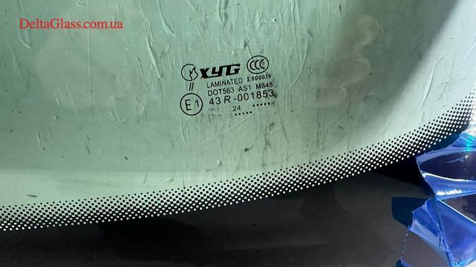 FORD Transit MK2 T-12/15 вітрове з місцем під дзеркало (86-00) 1 685*8