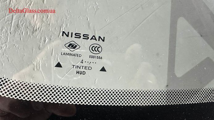 NISSAN ARIYA (FE0) 2022- вітрове скло з кр. датчика та камери HUD
