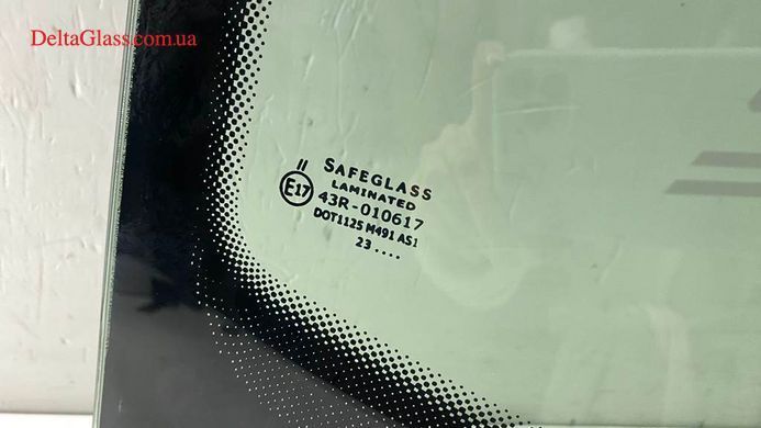 Volkswagen Passat B5 /Skoda super b 02-08 вітрове скло