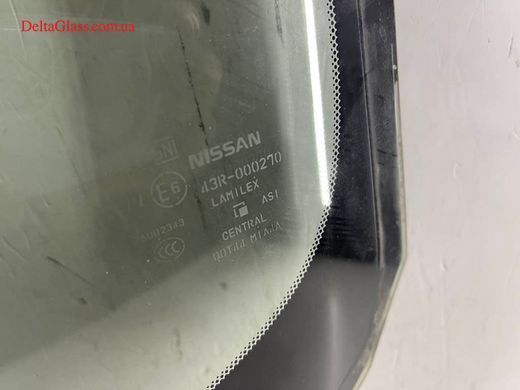 Nissan GTR (07-) (2D coupe) вітрове скло з датчіком