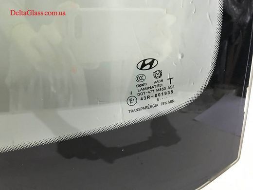 Hyundai Accent (04-11)вітрове скло, Оригінал, місце під дзеркало (б/у)
