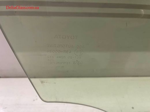 Toyota Corolla E170 переднє праве опускне скло