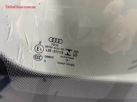 Audi Q3 (2018-) вітрове скло з датчиком та камерою