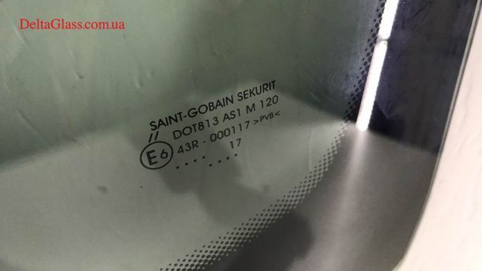 Mercedes w211 вітрове з датчиком Sekurit
