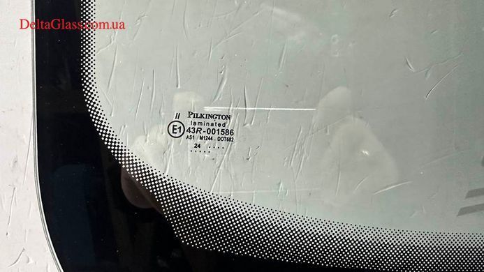 Skoda Octavia A7 (2013-2016) вітрове скло здатчиком