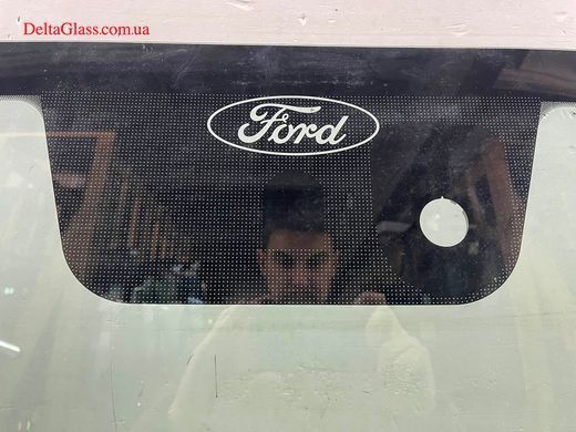 Ford Mustang (15-) вітрове скло під датчик