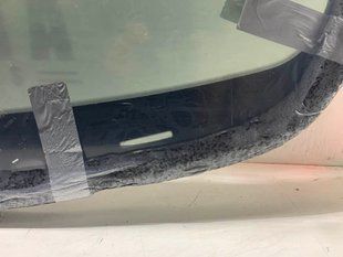 Ford Transit (Low) вітрове з місцем під дзеркало,камеру, д.д., е/о Fuy