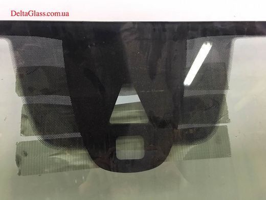 VW Touran Лоб. Скло (7) Vin дат+KAMERA. рамка Pilkington+