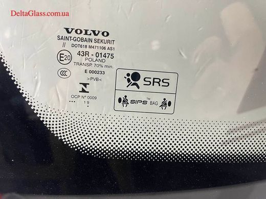 Volvo XC90 (16-) вітрове з місцем під датчик, камера HUD