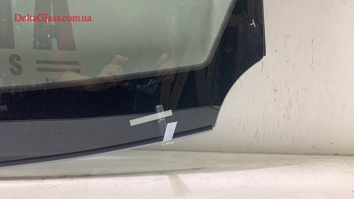 Jeep Compass (2017-) скло вітрове