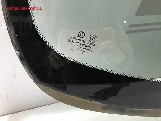 Chevrolet Aveo 2 (T250)- вітрове з місцем під дзеркало (06-11) Lamine