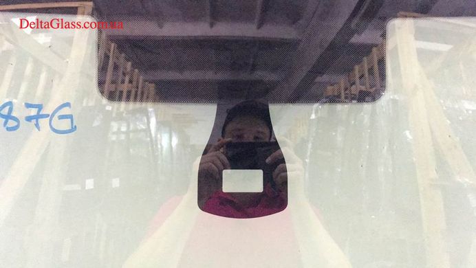 Citroen C3 Picasso Лобовое с местом под зеркало, местом под датчик дождя, VIN (09-) 1 371*1 005