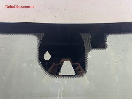 Jeep Cherokee KL (18-) вітрове скло з кріпленням камери рестайл +Е/О