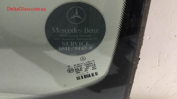 Mercedes W168 A-Class вітрове з місцем під дзеркало Securit б/у+