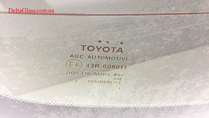 Toyota Camry заднє тильне скло (темне) AGC Toyota